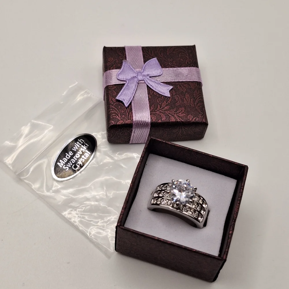 Swarovski Crystal Ring Size 7 | Round Diamond Look Statement Ring | Wide Band - Picture 16 of 16